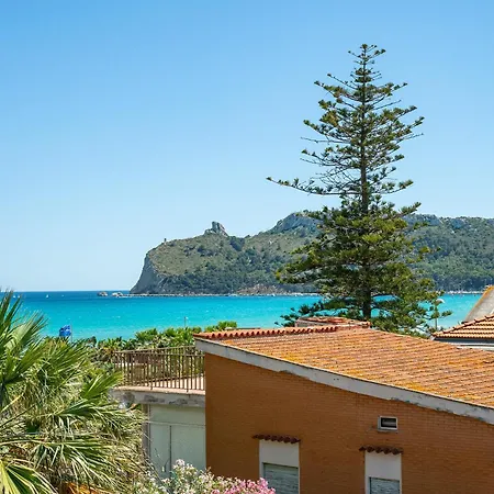 Domus Poetto شقة *